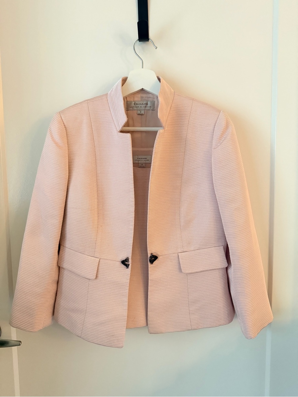 Tahari Arthur S. Levine 2-Piece Jacket & Shell Top Blush Pink Size 4